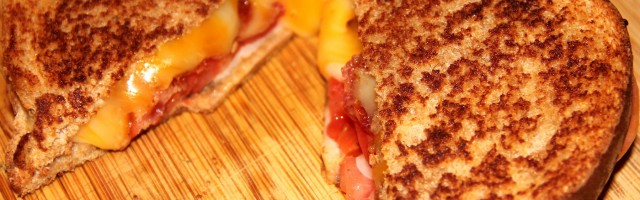 bacon tomato grilled cheese